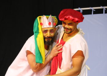 Peça Escorial será apresentada nesta sexta e sábado no Teatral Grupo de Risco