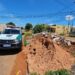 Guarda Ambiental autua obra por descartar restos de materiais de construção no Caiobá