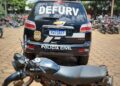 Homem é preso com moto furtada e maconha em quintal de casa no Aero Rancho