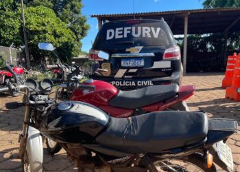 Você reconhece? Defurv apreende duas motos adulteradas em frente à obra no Tiradentes