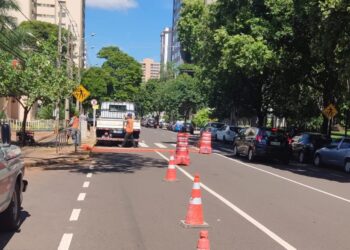 Motoristas devem ficar atentos às interdições parciais para instalação de travessias elevadas no entorno da Praça Belmar Fidalgo