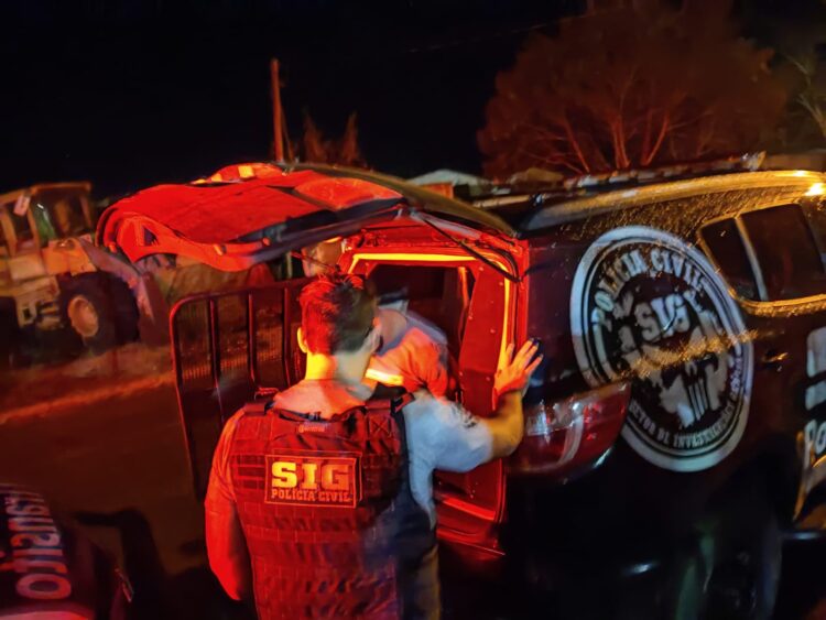 Mesmo com protetiva, homem ameaça mulher: “Vou beber seu sangue, você não merece uma bala”