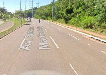Motociclista fica em estado grave ao rampar quebra-molas na Lúdio Martins Coelho