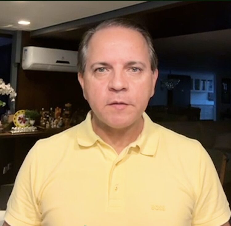 Deputado expõe armadilha contra Eduardo Bolsonaro e critica abuso de poder no Brasil
