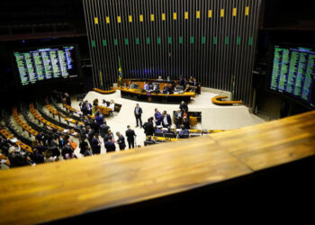 Dinheiro deve voltar a circular com aprovação do Orçamento de 2025