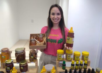 Da produção de mel à cutelaria, mulheres empreendedoras revelam talento e dedicação ao trabalho
