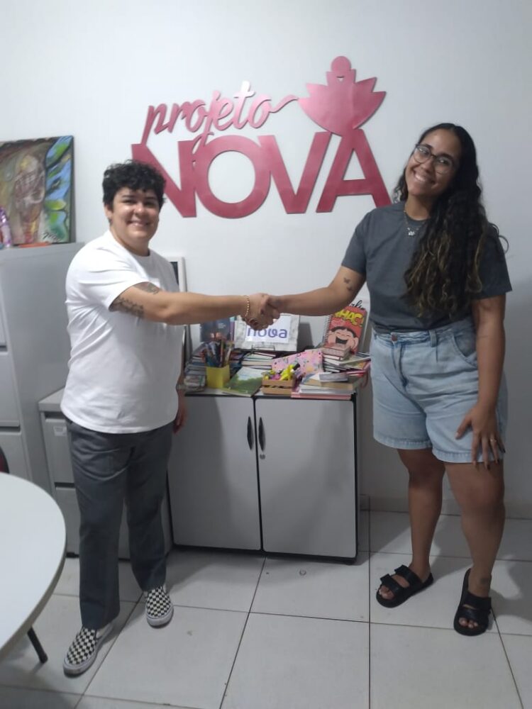 Alimentos e material escolar são entregues a entidades filantrópicas em Campo Grande