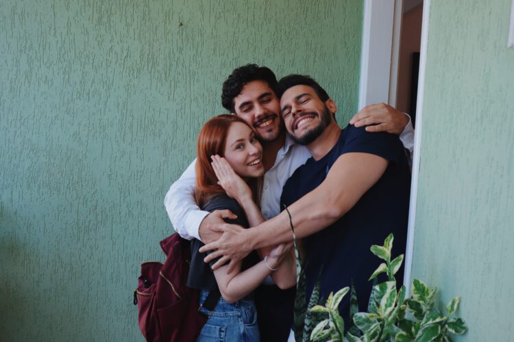 “De Novo Bruno”, ficção científica sobre viagem no tempo, estreia nesta terça no MIS