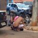 Capivara News TV: Policial atira em motociclista que colidiu em viatura oficial e queria fugir em CG