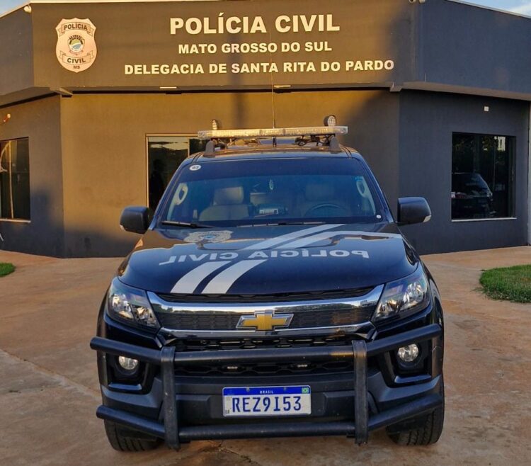 Polícia prende TH apontada por matar Domingos Simões por dívida de drogas em Santa Rita do Pardo