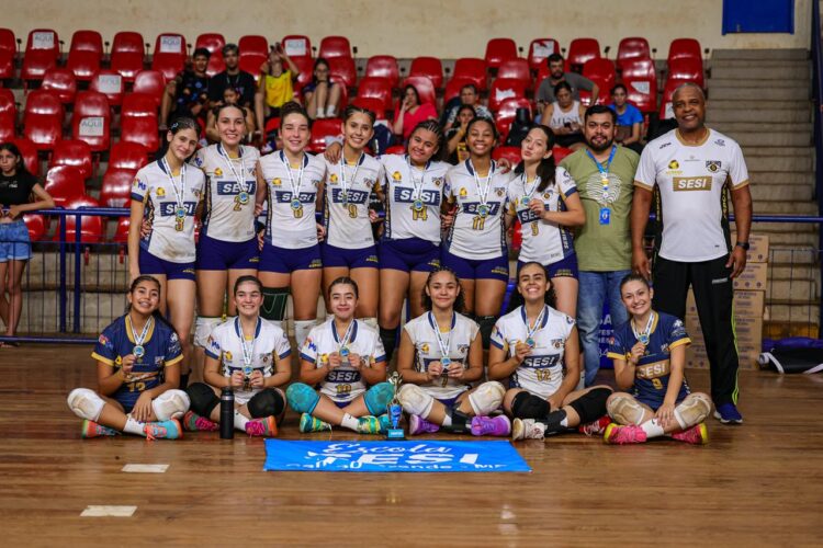 Sesi MS faz partida preliminar da Superliga masculina de vôlei no Guanandizão