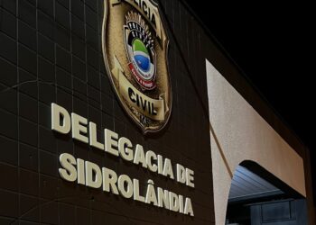 Polícia ainda investiga se jovem encontrada desmaiada em terreno foi realmente estuprada