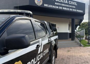 Homem é preso por ameaçar e perseguir ex-esposa, após fim de relação de 19 anos