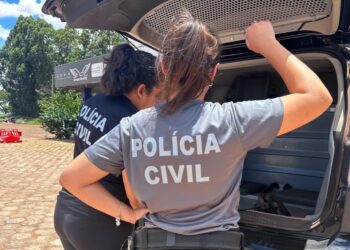 Com medidas protetivas, filho é preso por invadir casa da mãe para roubar a troco de drogas