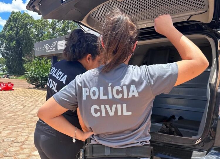 Com medidas protetivas, filho é preso por invadir casa da mãe para roubar a troco de drogas