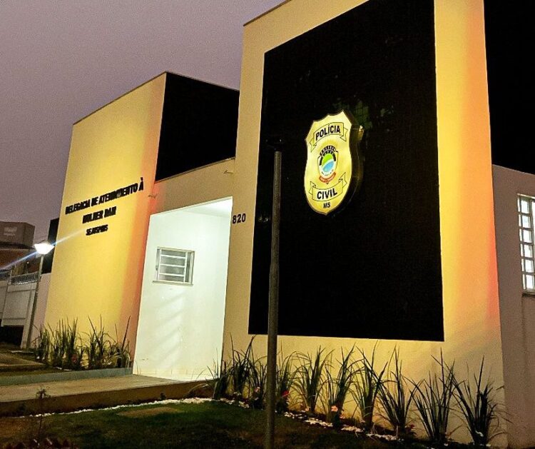 Fiel é preso por abraçar e pegar nas nádegas de crianças de 7 e 8 anos em igreja de Dourados