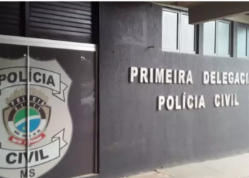 Após ameaçar populares com revólver e atirar contra PMs, homem é baleado em Jardim
