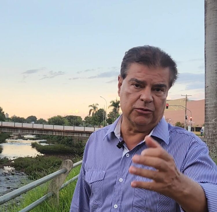 Senador afirma que ajudou CG com R$ 1,1 milhão para enfrentar danos das chuvas