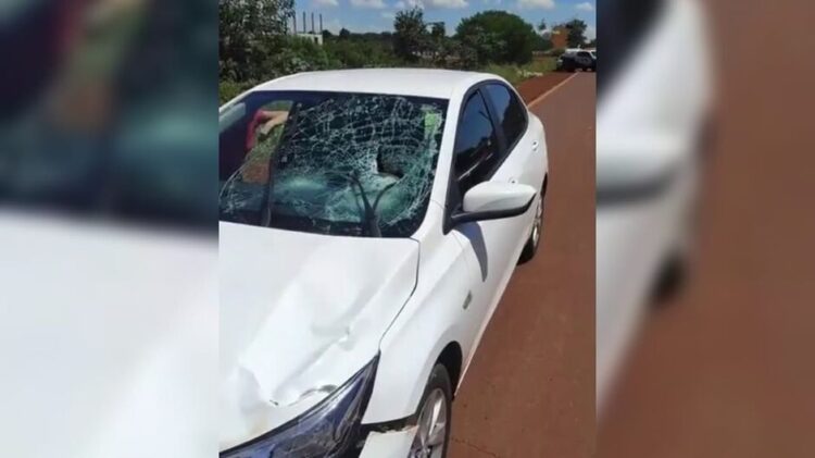 Garoto de 10 anos fica ferido ao ser atropelado por carro enquanto andava de bike em Rio Brilhante