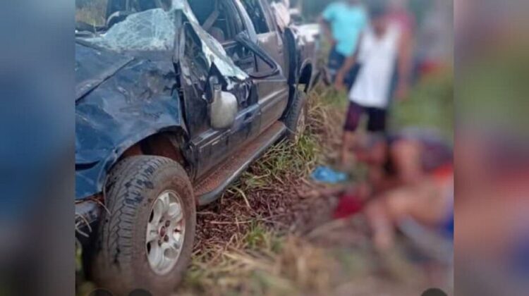 Jovem de 22 anos morre em capotamento de S-10 entre Paraíso das Águas e Água Clara