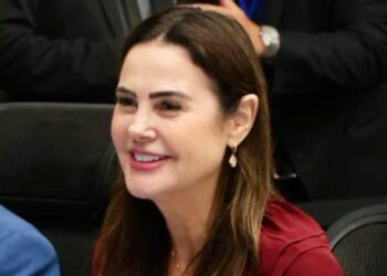 Mara Caseiro pede à Ministro da Saúde unidade móvel odontológica pra Dourados