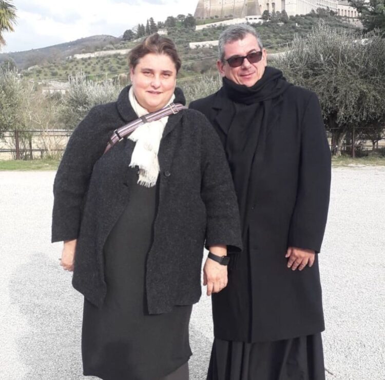 Padre de Campo Grande constrói laço de amizade com a família de Carlo Acutis e ajuda a divulgar legado do jovem santo