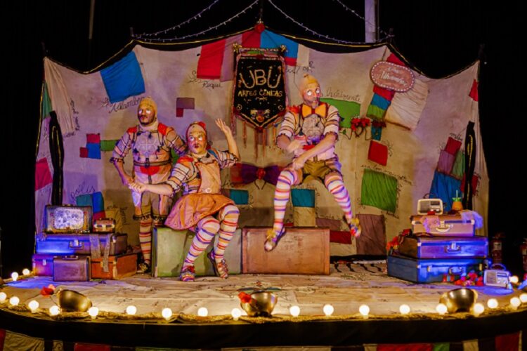 Grupo UBU cruza fronteira entre estados e países com projeto itinerante de teatro