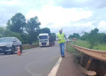 CCR MSVia realiza operação “pare e siga” na BR-163/MS, em Juti, para obra emergencial