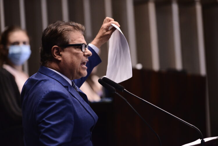 Senado reage ao tarifaço de Trump e senador de MS propõe nova estratégia de comércio exterior