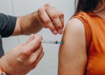 Vacinação contra a Gripe acontece nas 74 Unidades de Saúde da Família, em Campo Grande