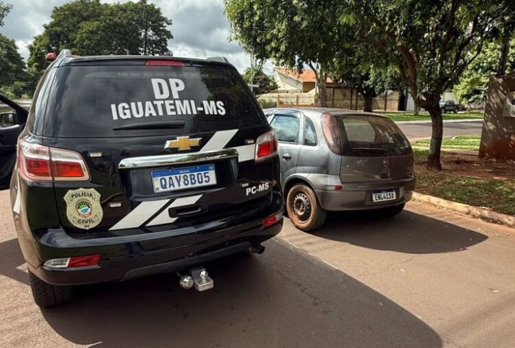 Agressor passa em frente à delegacia onde vítima o denunciava, tenta intimida-la, mas acaba preso