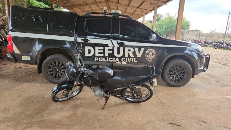 Polícia recupera moto Yamaha Factor furtada em frente à Santa Casa da Capital