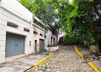 Investigação: Jovem saiu de festa, atirou na escadaria do Porto Geral foi baleado e morreu