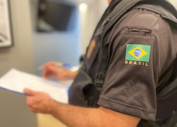 PF prende quatro pessoas por uso de documento falso em Corumbá