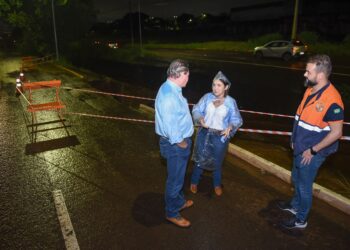 Prefeita Adriane percorre pontos críticos após Campo Grande registrar 68 milímetros de chuva em poucas horas