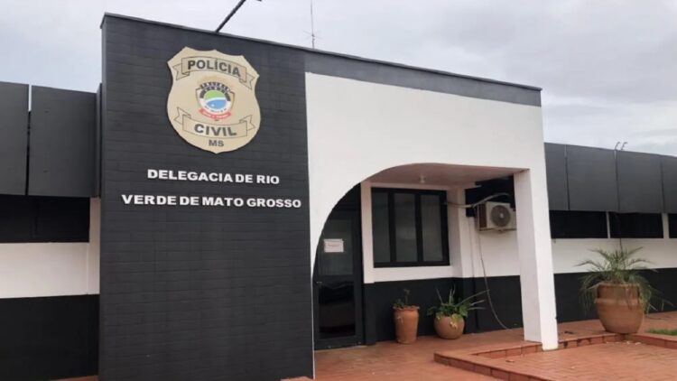 Homem é preso por descumprir medida e ameaçar ex-companheira pelo WhatsApp