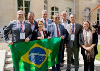Direto de Paris, Famasul acompanha reconhecimento do Brasil como livre de aftosa sem vacina