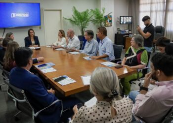 Prefeita Adriane reúne bancada federal no gabinete do Paço para discutir projetos para Campo Grande