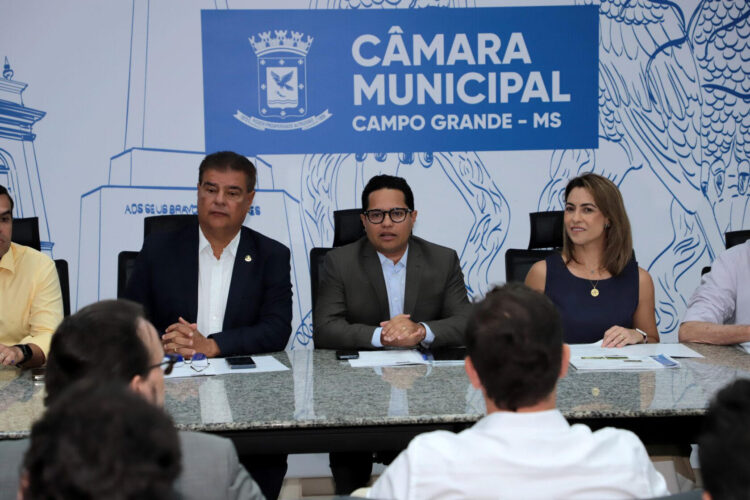 Vereador Papy atrai lideranças e faz da Câmara o centro de debates político