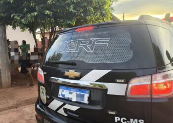 “Polaca” que estava foragida por homicídio é presa na Vila Taquarussu em Campo Grande