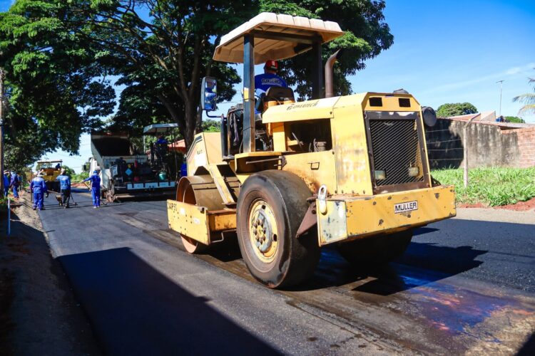Obras de drenagem e pavimentação impactam na área social e econômica da região do bairro Nova Lima