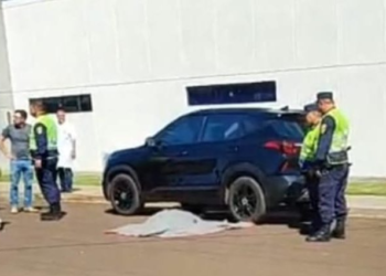 Advogado é executado na frente dos filhos a caminho da escola na fronteira