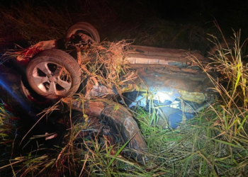 Condutor de Chevrolet Cruze morre ao colidir com carreta na MS-276