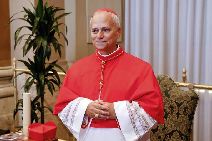 Cardeal norte-americano Robert Prevost é o novo papa