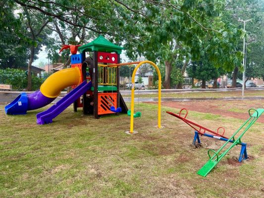 Multa de R$ 1,5 mi aplicada pelo MPT à siderúrgica resulta na construção de parquinhos na Capital