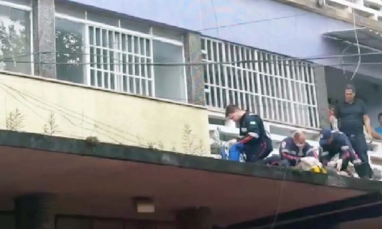Homem morre ao cair do quarto andar de prédio no Centro de Corumbá