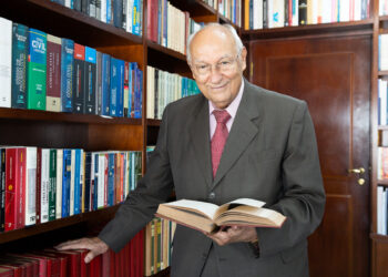 ARTIGO: Anistia e redução das penas de ligados à baderna do 8/1, por Ives Granda