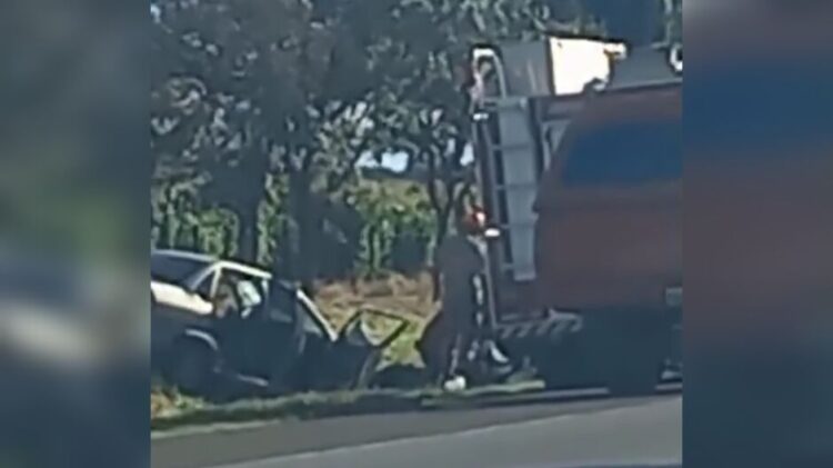 Condutor de Corsa morre em colisão entre 2 veículos na BR-262, saída pra Terenos