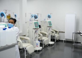Com centenas de máquinas em 4 macrorregiões, MS regionaliza hemodiálise e aproxima atendimento dos pacientes