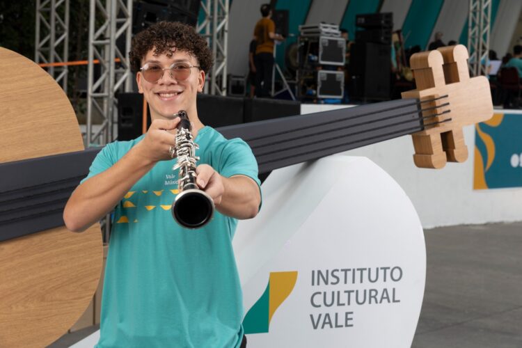 Jovem do Moinho Cultural conquista residência na Orquestra Sinfônica Brasileira